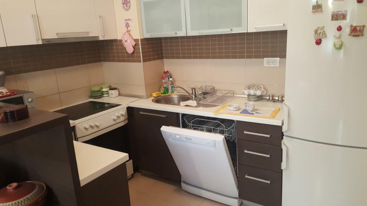 Apartman Sara 2 Podgorica Exteriér fotografie
